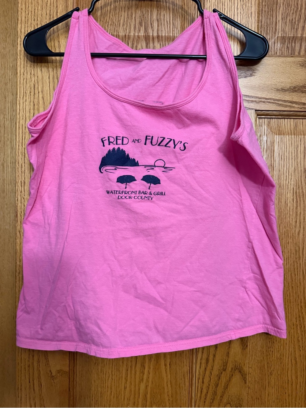 Fred & Fuzzys tank top size large